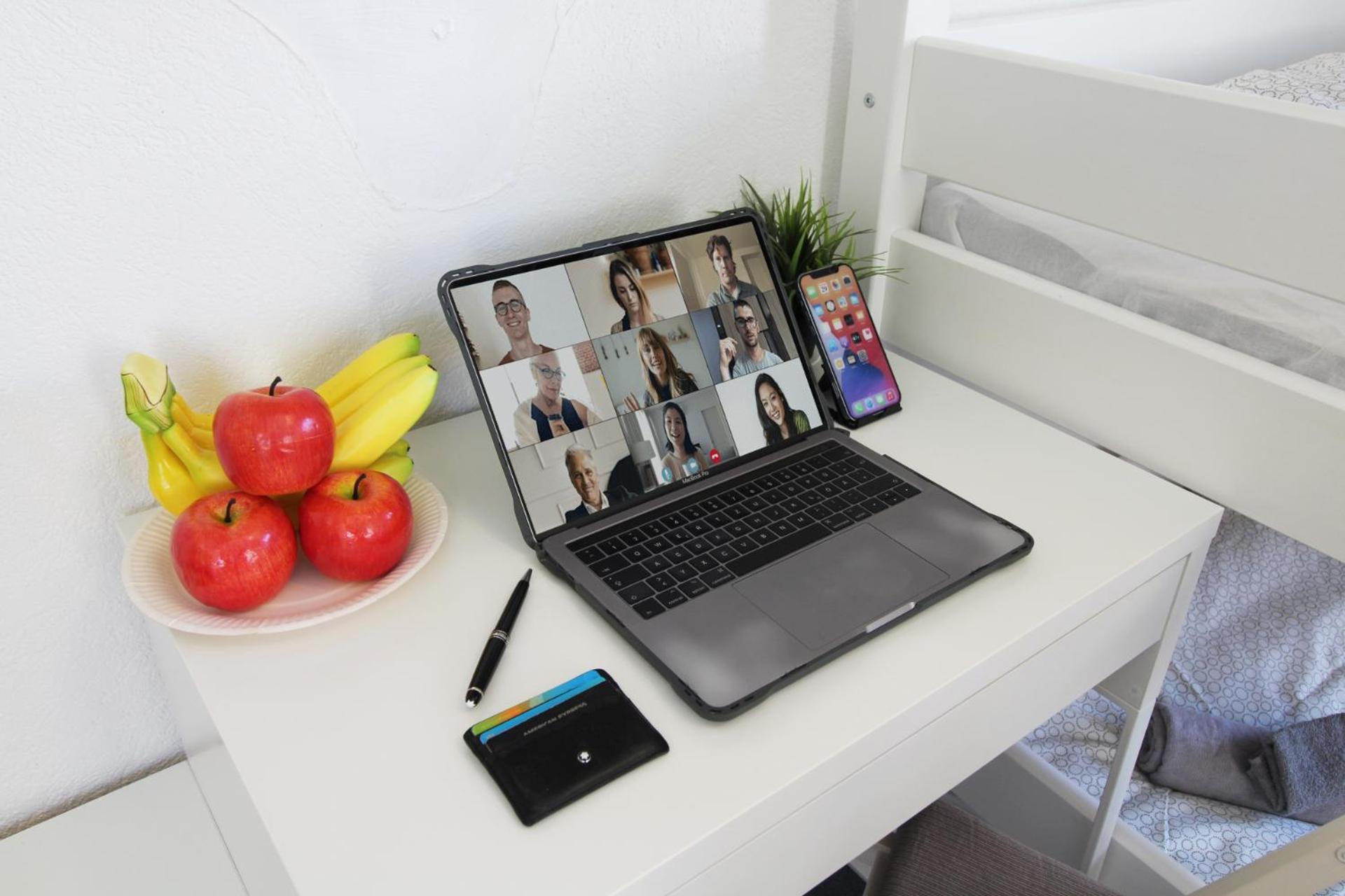 Hotel Ulm Zentrum - Komplettes Zimmer, Hochbett, Android Tv & Eigenem Bad - Perfekt Fuer Familien & Gruppen Bagian luar foto