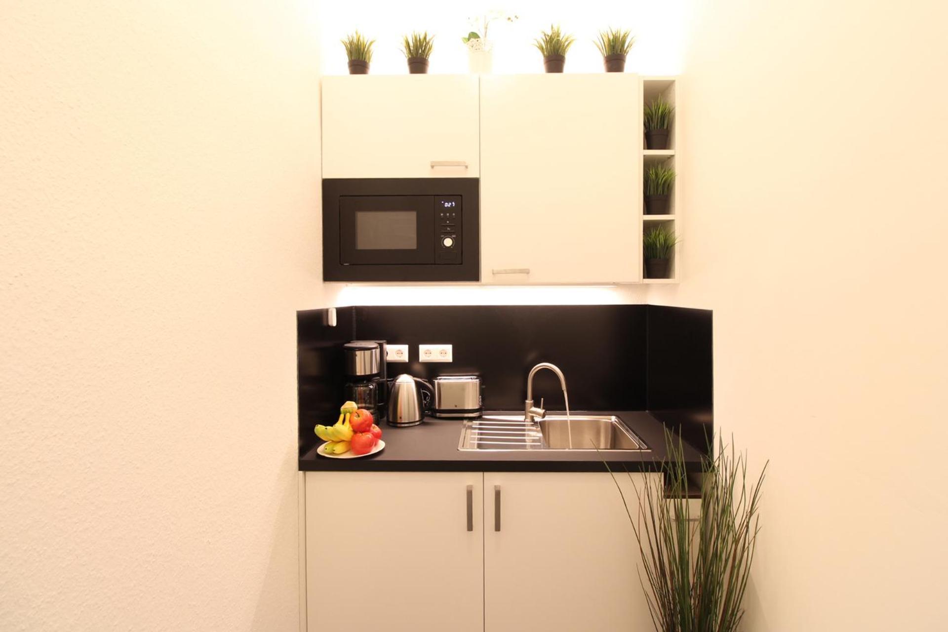 Hotel Ulm Zentrum - Komplettes Zimmer, Hochbett, Android Tv & Eigenem Bad - Perfekt Fuer Familien & Gruppen Bagian luar foto